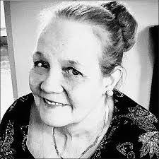 Susan Denley's Instagram, Twitter & Facebook