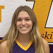 Erin Schauer's Instagram, Twitter & Facebook