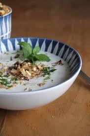 Persische Joghurt Gurken Suppe Gourmandises Vegetariennes Persisches Essen Persische Kuche Persische Rezepte