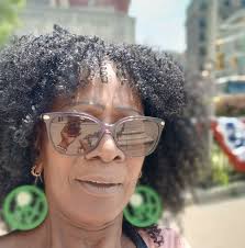 Sunday Prayer May this Sunday you see the inv invisible, feel the  intangible, accomplish the impossible and.gain a Miracle. May Lord Grace yu  with Energy, Persistence, and Wisdom to achieve all your