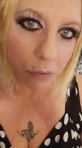 Single, 36, New to Lincoln.....don't dm me I don't have messenger just  comment here and I'll hyu :)