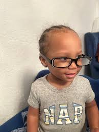 Hi, I just want to share a story. My 6 yrs son autistic non verbal . My  sister came to visit us from another country with her daughters. And since  she has