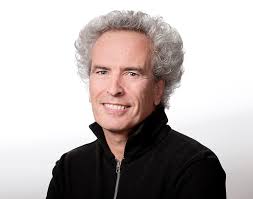 Bâtisseuses et bâtisseurs : l'INRS leur doit beaucoup