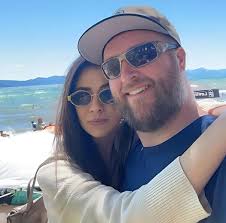 Mike Youngquist and Natalie are having a baby