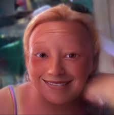 Hello people of Placerville! 💗 On Tuesday morning, I was getting gas at  the 76 (fuel for less) station across from KFC. I DROVE OFF WITH MY WALLET  ON MY HOOD. I