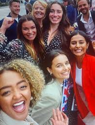 Corrie exit 'exposed' for 'best looking star in soap history' after  devastating blow......see more in the comments