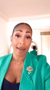 OOTD: Power Pony & Sexy Shoes 👠 , ✅ EditionSlicked-back hair? Check. , ✅  Confidence