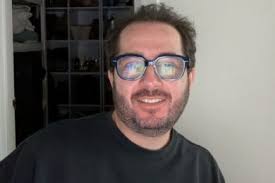 Tres poemas de Larissa Calderón