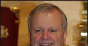 Death of a former Dean of Winchester James Atwell