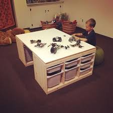 Diy Lego Table Made With 2 Ikea Trofast Storage Un Diy Ikea Lego Recuperation Storage Table Trofast Lego Zimmer Kinderspieltisch Ikea Diy