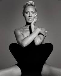 Jada Pinkett Smith Might Be The Best Reason To Keep Your Facebook Account In 2020 Jada Pinkett Smith Jada Movie Stars