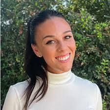 Julia Polanco's Instagram, Twitter & Facebook