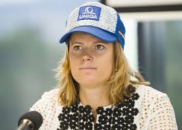 Hantuchovej výzvu prijala aj Velez- Zuzulová: Tenis v opätkoch a s panvicou  v ruke