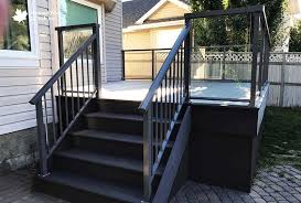 Azek vintage line includes light colour decking like coastline® to dark hickory and many shades of brown in between. Decks Calgary Ab Zero Maintenance Pvc Decking National Fence And Deck