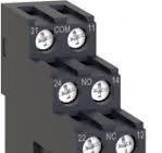 Switching relay