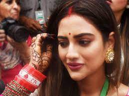 Nusrat jahan singh poses in stunning cheetah print dress, nusrat jahan sizzles up, nusrat jahan flaunts her contagious smile, nusrat jahan looks beautiful in grey top. Nusrat Jahan Nusrat Jahan In Icu But Stable