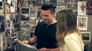 Andreas gabalier ohne maulkorb im berührenden interview | krone.tv ohne maulkorb, mit dolezal. Sing Meinen Song Das Foto Seiner Schwester Beruhrt Andreas Gabalier