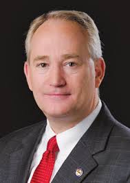 Ohio Senate president, international business leader to address UT  graduates May 10