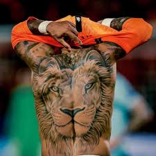 Bei der laufenden em steht depay mit den niederlanden nach siegen über die ukraine (3:2) und österreich (2:0) vorzeitig im achtelfinale. The Name Is Memphis Depay Follow Footballpictures 4 Jamesrodriguez Memphisdepay Depay S Football Dessin Images De Football Tatouage Lion
