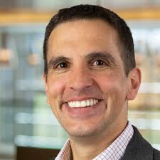 Ignite employee experience by fostering collaborative progress