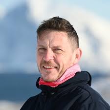 Ben Sheath guided #DiscoveryAlliance through a wonderful learning transfer  today around #SelfAwareLeader.