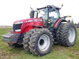 Massey Ferguson 8690 Tractor