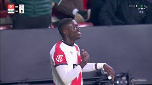 Mendy anota su primer gol como profesional y se estrena con el Rayo