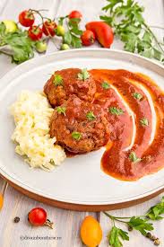 De obicei se reciclau parjoalele sau chiftelele ramase din ziua anterioara. Chiftelute Marinate Diva In Bucatarie