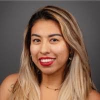 Amanda Andrade's Instagram, Twitter & Facebook