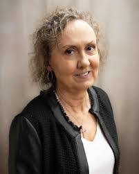 Denise Ramey's Instagram, Twitter & Facebook