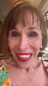 Bonjour de Paris : Un Message d'Amour et de Joie