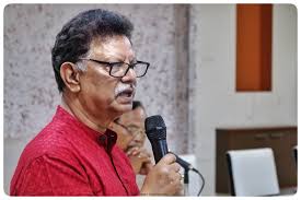 Dastkhat by Alumni Sanjay Mishra (1983 batch) IRS, CIT, Lucknow. He is  known face in literary world. I have proud of being his college batch mate  and friend. Sharing his U Tube.