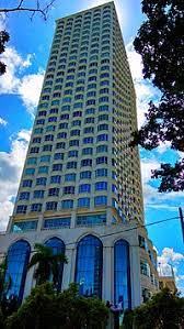 Terletak di jalan northam, bangunan 30 tingkat telah siap pada tahun 1995 dan berdiri pada ketinggian 108 m (354 ka). Bhl Tower Wikipedia