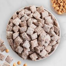 Instructions pour cereal into a large bowl (if the bowl has a lid, even better) and set aside. Gluten Free Chex Muddy Buddies