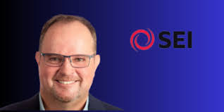 Eric Dinges's Instagram, Twitter & Facebook