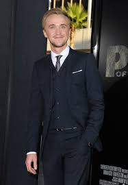 Tom Felton In Rise Of The Planet Of The Apes Clip Tom Felton Photos Actor Tom Felton Arrives At The Premiere Of 20th Century Fox S Rise Of The Planet Of The Apes H In 2020 Tom Felton Felton Tom Felton Draco Malfoy