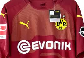 Puma trikot 'borussia dortmund home 2018/2019' in limone / schwarz bei about you bestellen. Puma Borussia Dortmund Trikot 10 Mario Gotze 2018 19 Bvb Evonik Rot Neu Herren S M L Xl Xxl Gunstig Online Kaufen Bestellen Shop Spieler Trikot De Marktplatz Retro Vintage Fussball Trikots Von Superstars