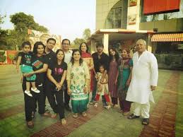 Barun Sobti Fan Club Auf Twitter Barunsobti With His Family Credit To Facebook Uploader Tifs Ipkknd Barun Sobti Sobtians Blueybarunsneakers Http T Co Rsjqbqx8 She posted the video with a note announcing its premiere date.