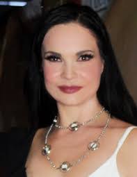 Ana Rojo's Instagram, Twitter & Facebook