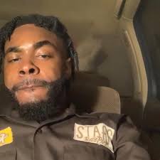 Maee Laystructure Maee