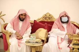 تابعوا المزيد والجديد من هنا : Ø¨Ø§Ù„ØµÙˆØ± Ø§Ù„Ø³Ø¯ÙŠØ³ ÙŠØ·Ù…Ø¦Ù† Ø¹Ù„Ù‰ ØµØ­Ø© Ø§Ù„Ø´ÙŠØ® Ø¨Ù†Ø¯Ø± Ø¨Ù„ÙŠÙ„Ø© Ø¨Ø²ÙŠØ§Ø±Ø© Ù„Ù‡ ØµØ­ÙŠÙØ© ØµØ¯Ù‰ Ø§Ù„Ø§Ù„ÙƒØªØ±ÙˆÙ†ÙŠØ©