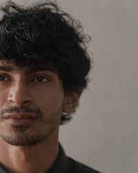 Hisham Anwar's Instagram, Twitter & Facebook