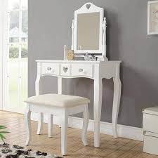 The most important features of any dressing table are the mirror, so you can get your makeup and hair just right, and a stool, allowing you to sit at your dressing table in comfort. Heart Dressing Table Stool Mirror Set Freemans