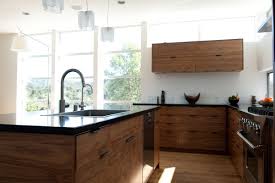 Pin By Ian Bowen On Tiny Kitchens And Baths Rustic Kitchen Cabinets Custom Kitchen Cabinets Kitchen Decor