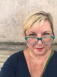 Further Consideration: Vista sculpture 'Motherhood' celebrates mothers, as  we all should