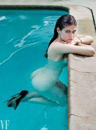 Clatto Verata » True Detectives Alexandra Daddario Goes Nude for Vanity  Fair! - The Blog of the Dead