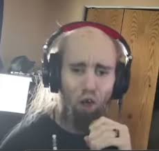 vocalist appearance and pit experience