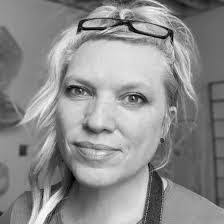 Lynette Durbin's Instagram, Twitter & Facebook