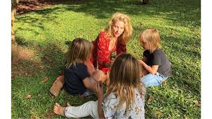 Elsa pataky by gotty · march 9, 2020. Darum Nahm Elsa Pataky Nie Chris Hemsworths Nachnamen An Promiflash De