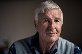 Heilig-Meyers CEO quits